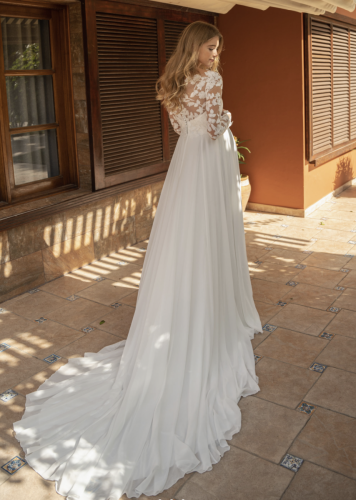 000010-Liebreiz-Lisa-Donetti-2424-back (1)