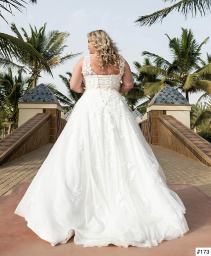 173 Liebreiz Birdalstar Ianthe 2I5R8907 back (1)