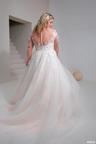 3236 Liebreiz Bridalstar KHLOE back2 (1)