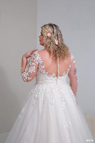 3236 Liebreiz Bridalstar KHLOE back (1)