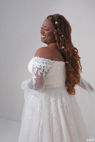 3237 Liebreiz Bridalstar KENTWOOD back (1)