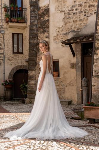 526 Liebreiz LinaBecker 2208 back (1)