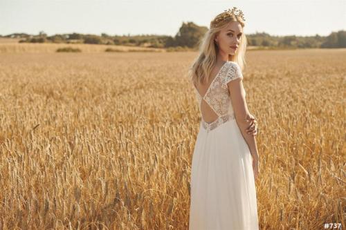 Brautkleid in Rückansicht