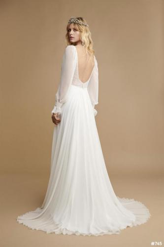 Brautkleid in Rückansicht