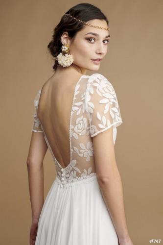 Brautkleid in Rückansicht