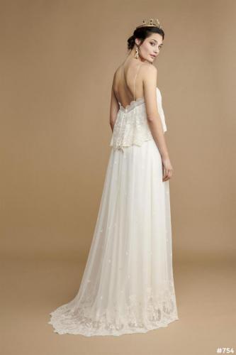 Brautkleid in Rückansicht